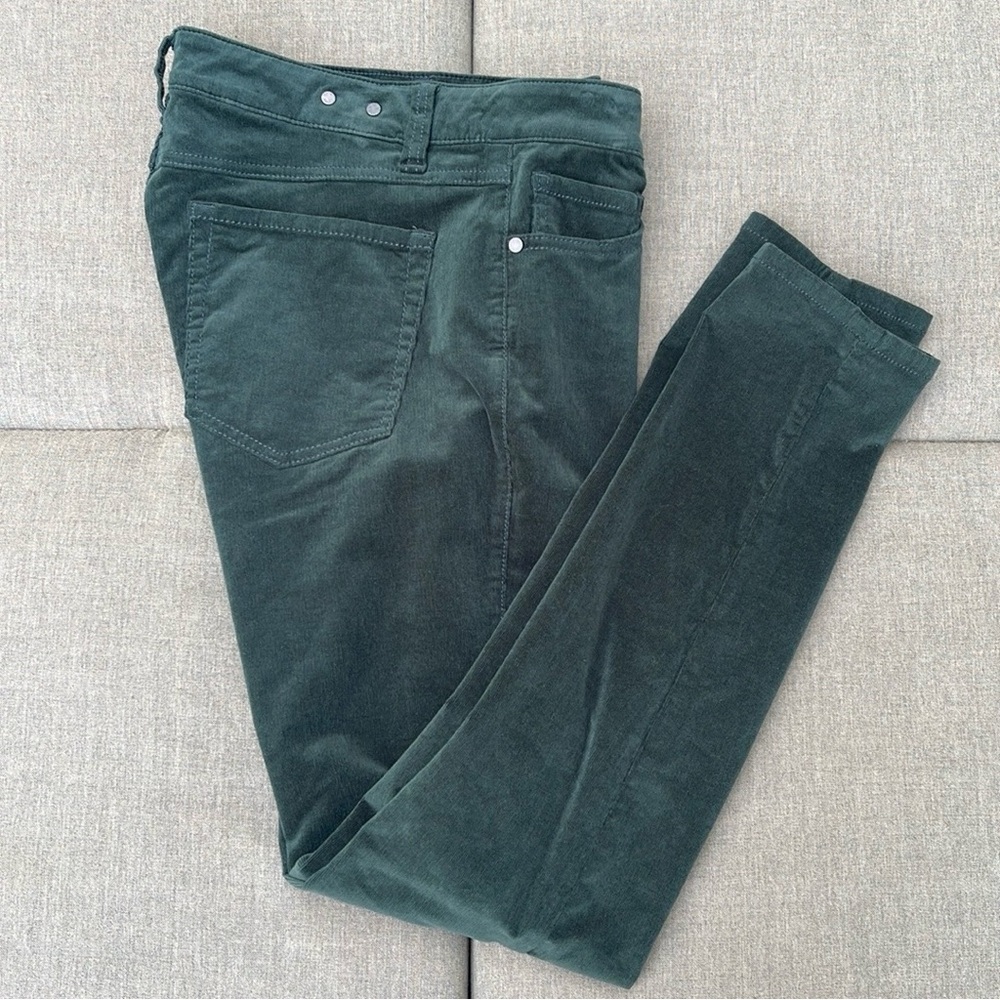 CABI Jeans Skinny Corduroy wih Velvet Feel